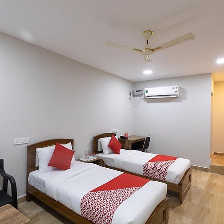 Hotel O Nestle Inn Chennai Exterior foto